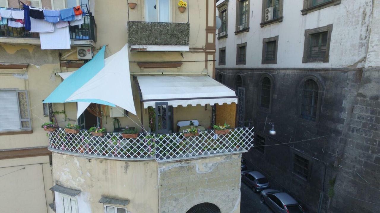 B&B Porta Capuana Napoli Exterior foto